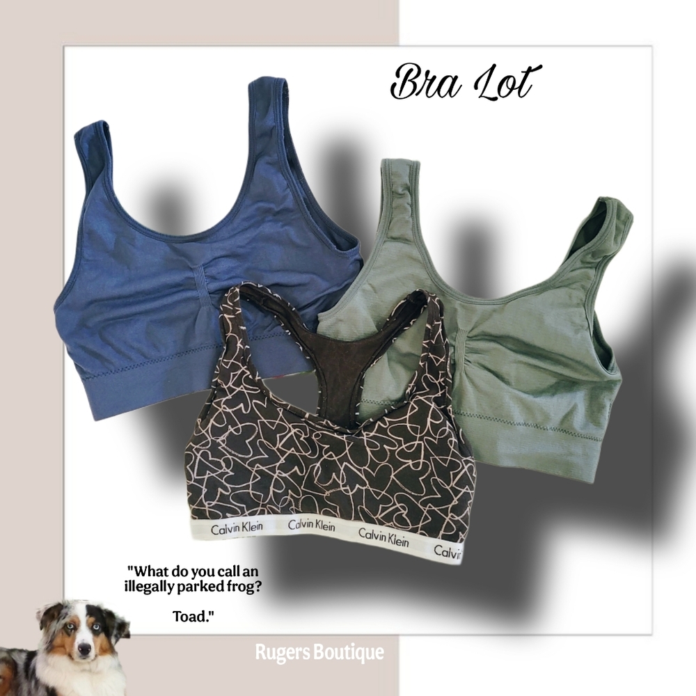 🌿Bra Lot of 3 Women's Small/Medium Sports Bras in Blue, Green, Black & White - Picture 6 of 6